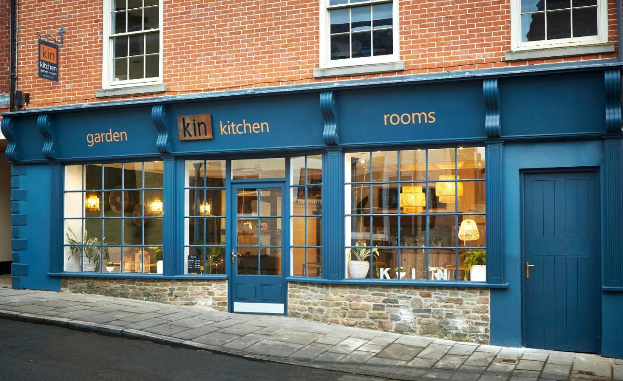Kin Ludlow Rooms ภายนอก รูปภาพ