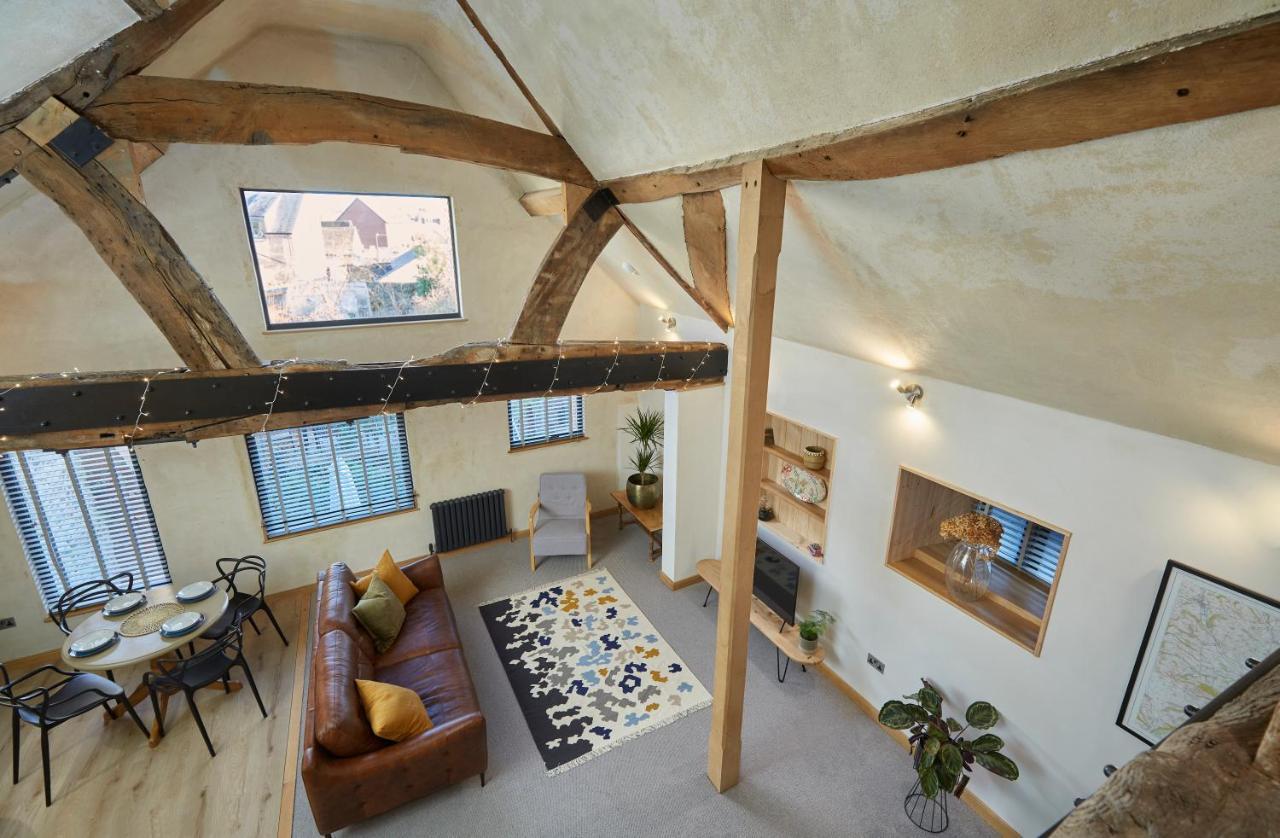 Kin Ludlow Rooms ภายนอก รูปภาพ
